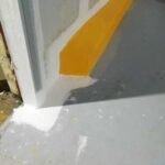 ACG-31-Sellado-marco-puerta-y-zocalo-150x150